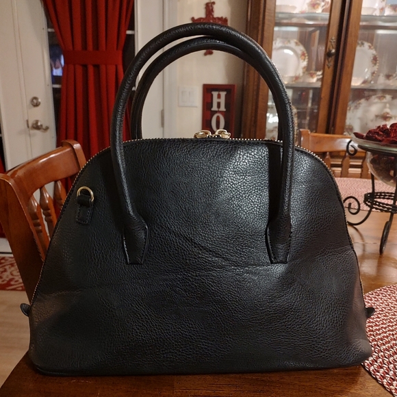 Black Rhinestone Studded Handbag - Picture 6 of 8